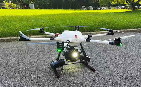 驱鸟无人机上岗筑牢输电线路安全屏障